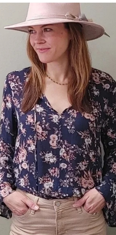 LUCKY BRAND/ SIZE  S/P  /  LONGSLEEVE TOP/ BLUE with floral designs